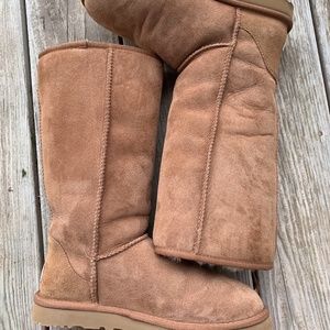 AUTHENTIC UGG Classic Tall II Boot